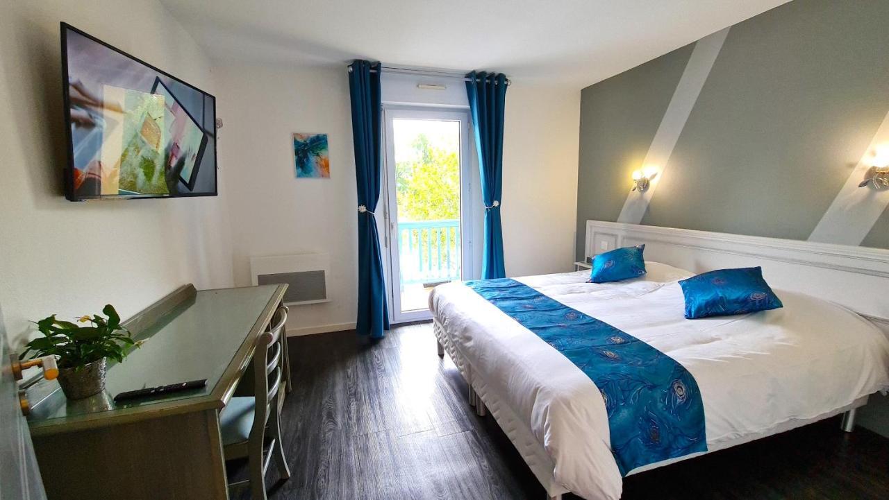 Fasthotel Oloron Hostellerie Du Paon Blanc Lurbe-Saint-Christau Exteriér fotografie