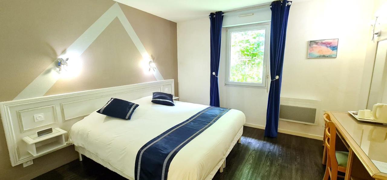 Fasthotel Oloron Hostellerie Du Paon Blanc Lurbe-Saint-Christau Exteriér fotografie