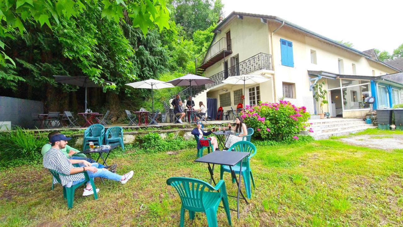 Fasthotel Oloron Hostellerie Du Paon Blanc Lurbe-Saint-Christau Exteriér fotografie