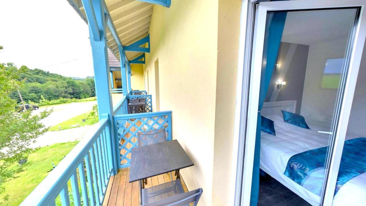 Fasthotel Oloron Hostellerie Du Paon Blanc Lurbe-Saint-Christau Exteriér fotografie
